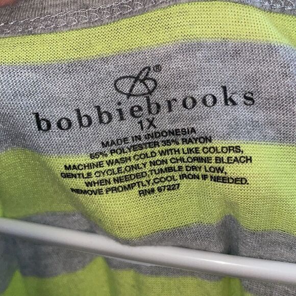Bobbie brooks stripes T shirt - Picture 8 of 8